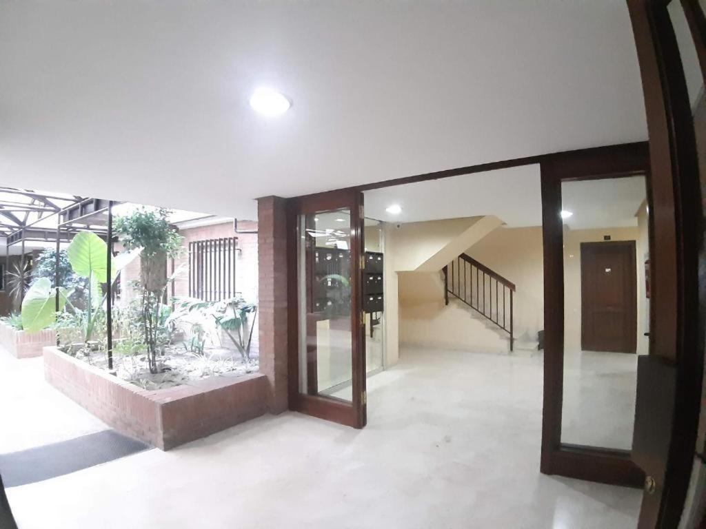 Apartamento Plaza Puerta Nueva Murcia Exterior foto